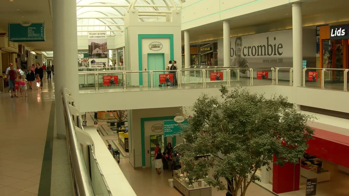 The AI Customer Service Revolution: How Small Businesses Can Build 24/7 Smart CS at Low Cost